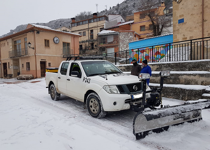 La Diputación de Cuenca ha tenido trabajando durante el temporal a 55 vehículos en un dispositivo “sin precedentes”