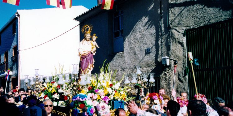 Almonacid del Marquesado, un pueblo ‘entregado’ a La Endiablada
