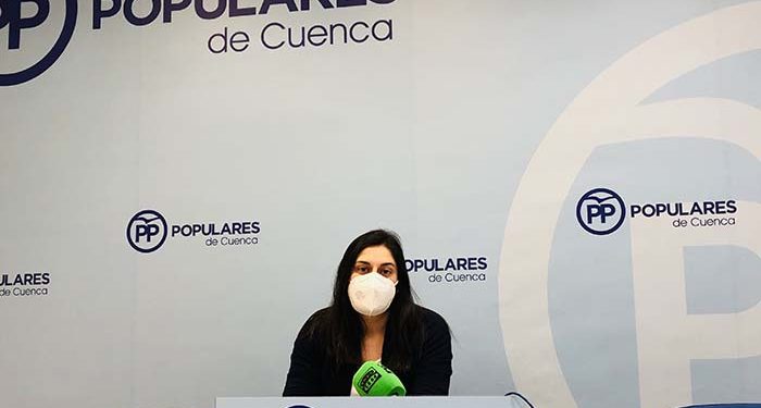 Jiménez acusa a Page de improvisación en la administración de vacunas y pide un plan que agilice el proceso y priorice colectivos