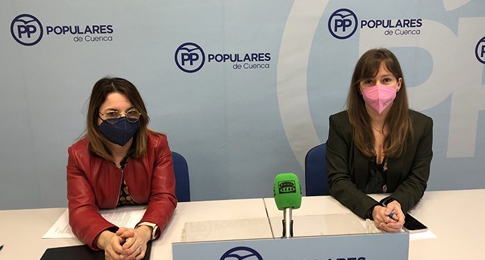 Plaza critica la “confusión y desconfianza” que el código QR está generando entre los ciudadanos, especialmente en los mayores Plaza critica la “confusión y desconfianza” que el código QR está generando entre los ciudadanos, especialmente en los mayores
