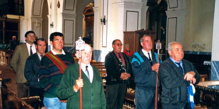 Carnaval de Gascueña. La Hermandad de Ánimas y del Santísimo recauda dinero para las Ánimas Benditas