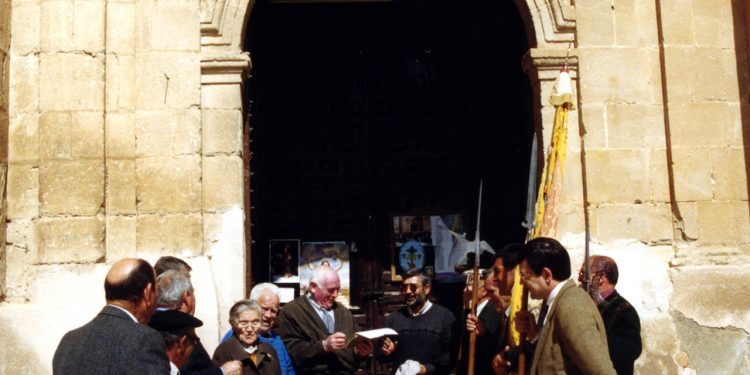 Carnaval de Gascueña. La Hermandad de Ánimas y del Santísimo recauda dinero para las Ánimas Benditas