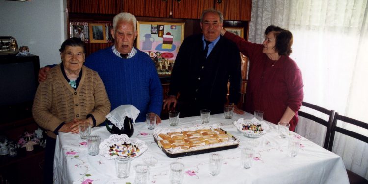 Carnaval de Gascueña. La Hermandad de Ánimas y del Santísimo recauda dinero para las Ánimas Benditas