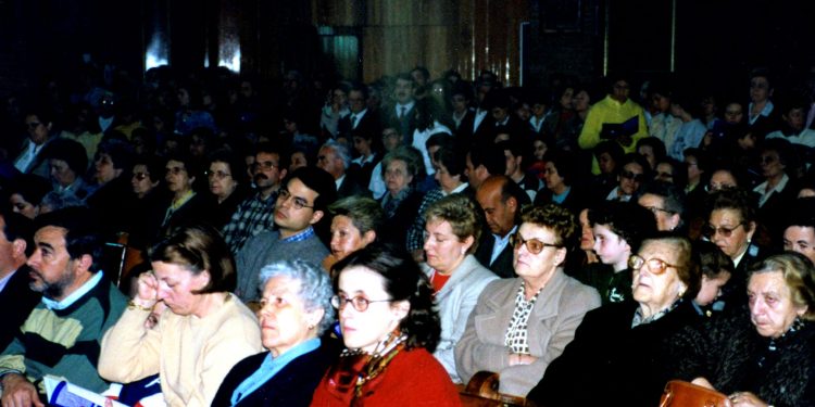 En 1998, cinco músicos conquenses estrenan marchas procesionales en San Esteban