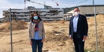 El PP exige a Page atención presencial en los consultorios y que la región abandone el último puesto en administración de vacunas