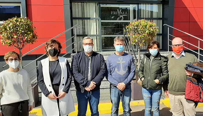 El secretario general de CCOO-Industria CLM y la secretaria general de CCOO-Cuenca visitan las instalaciones de la cárnica Frivall en Villar de Olalla