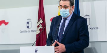 Castilla-La Mancha retrasa el toque de queda a las 12 de la noche y continúa el cierre perimetral a nivel regional