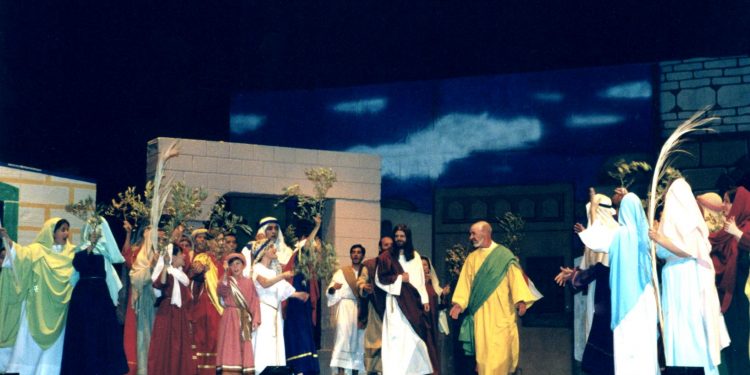 Año 2000. I Encuentro de Hermandades de Cuenca y Provincia