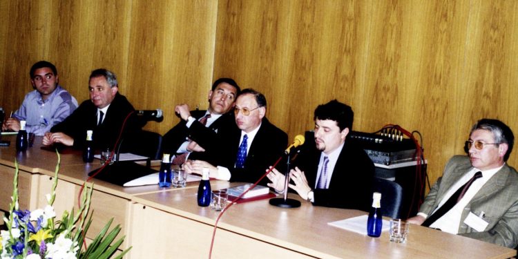 Año 2000. I Encuentro de Hermandades de Cuenca y Provincia