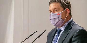 Castilla-La Mancha adelanta su plan de vacunación y empezará a inmunizar a la población de entre 70 y 80 años la próxima semana