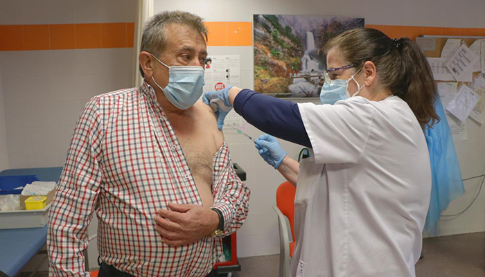 Castilla-La Mancha ha vacunado contra el COVID-19 a más de 23.500 personas en las últimas 48 horas
