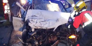 Trasladadas dos personas al hospital Virgen de la Luz tras sufrir un accidente en la N-320