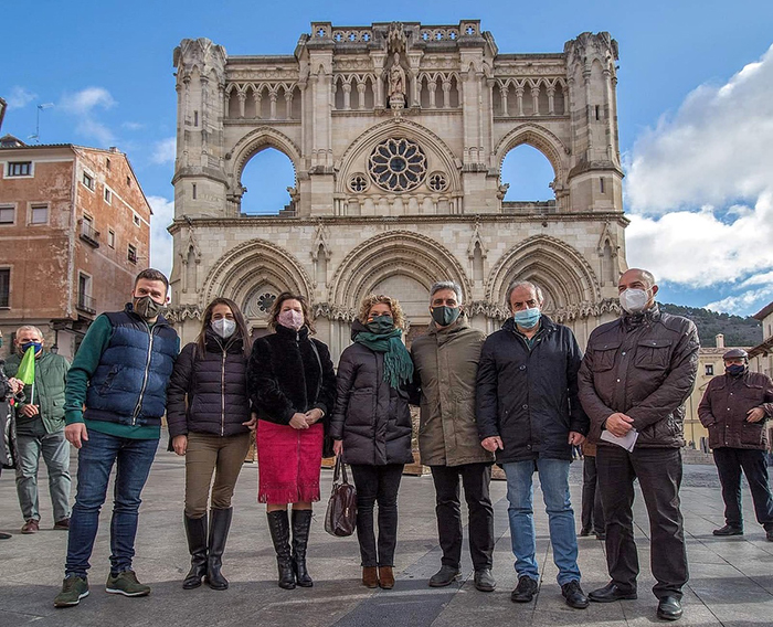 VOX Cuenca denuncia la denegación de mesas informativas por parte del alcalde de Cuenca