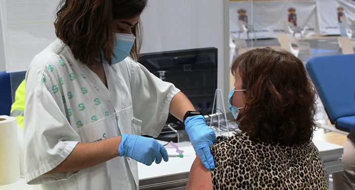 Castilla-La Mancha arranca la vacunación de jóvenes de más de 20 años
