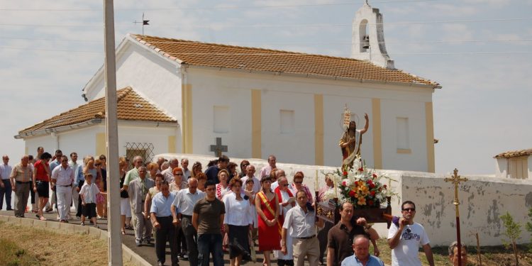 San Juan en Colliguilla, entre procesión y caridad del año 2008