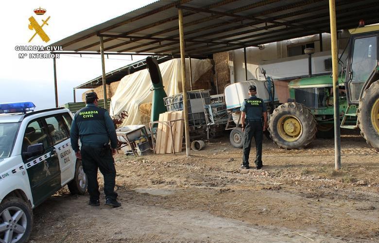 La Guardia Civil investiga a una empresa de Cuenca por la supuesta comercialización de una sustancia grasa obtenida del hueso de la aceituna