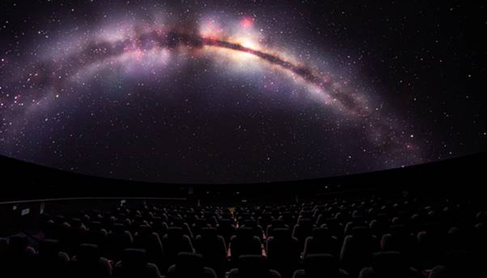 Sony ayuda al centro La Coupole Planetarium a convertirse en el primer planetario del mundo con tecnología 10K en 3D