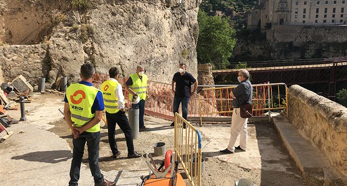 La reconstrucción del muro de la calle Canónigos de Cuenca comenzará en 10 días
