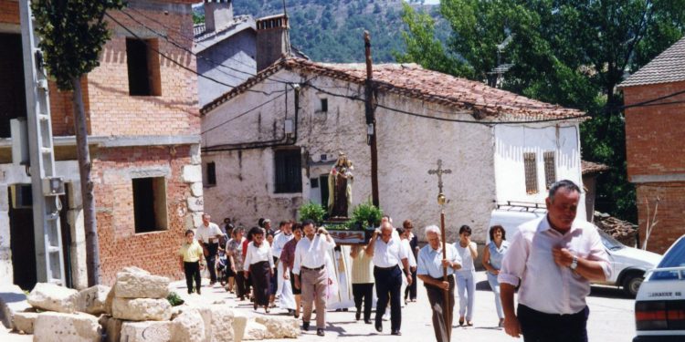 Tejadillos y la Virgen del Carmen hace 22 años
