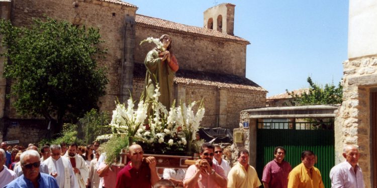 Poyatos. Fiestas de La Magdalena en el año 2002