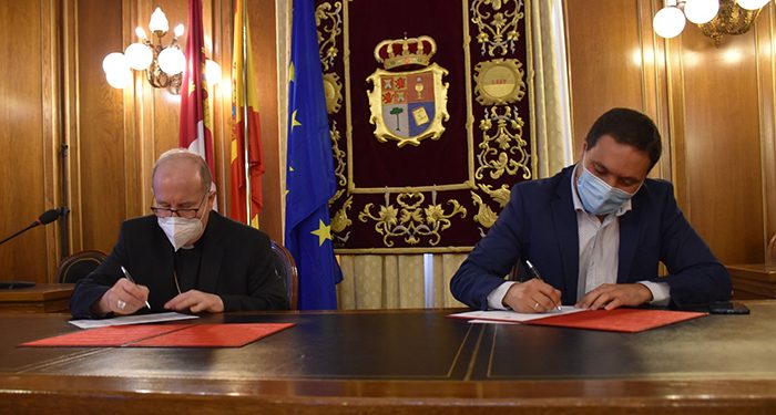 La Diputación de Cuenca y el Obispado renuevan el convenio dotado con 700.000 euros que llegará a 18 municipios