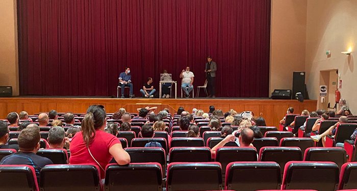 Florette y el comité de empresa de su planta de Iniesta llegan a un acuerdo para el ERE: 30 días de salario por año de antigüedad Florette y el comité de empresa de su planta de Iniesta llegan a un acuerdo para el ERE: 30 días de salario por año de antigüedad