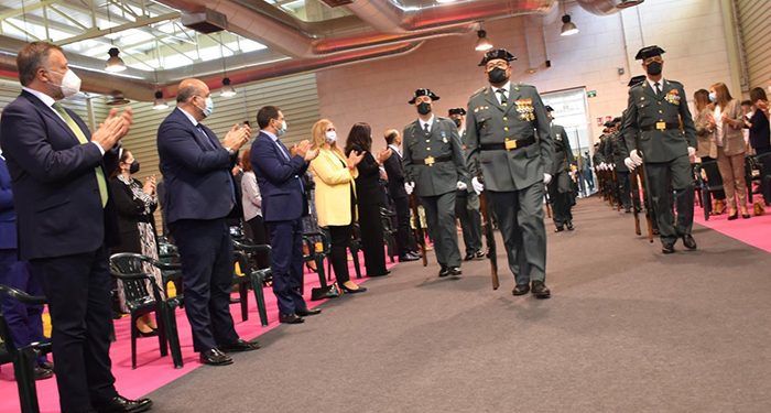 Martínez Guijarro muestra en Cuenca el respaldo del Gobierno de Castilla-La Mancha a los hombres y mujeres de la Guardia Civil Martínez Guijarro muestra en Cuenca el respaldo del Gobierno de Castilla-La Mancha a los hombres y mujeres de la Guardia Civil