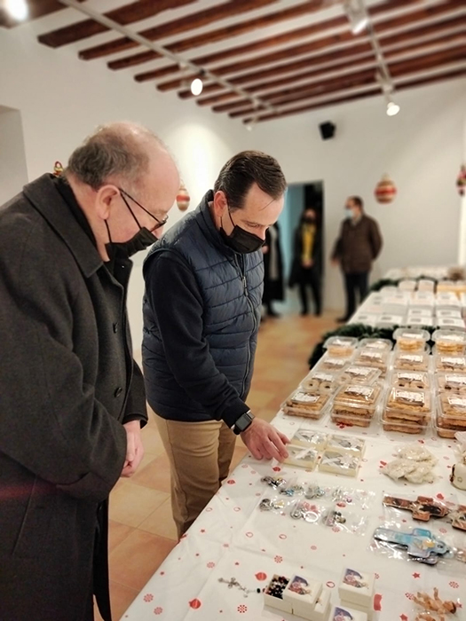 La Ruta de los Belenes y el VI Mercado Navideño de Dulces de Convento abren sus puertas en Cuenca