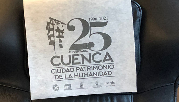 Los cabezales de los trenes AVE lucen ya la imagen del 25 Aniversario de Cuenca como Ciudad Patrimonio
