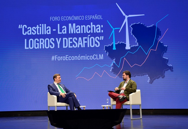 El director general de Eurocaja Rural reivindica el modelo de negocio cercano y eficiente de la entidad en el 'Foro Económico Español'