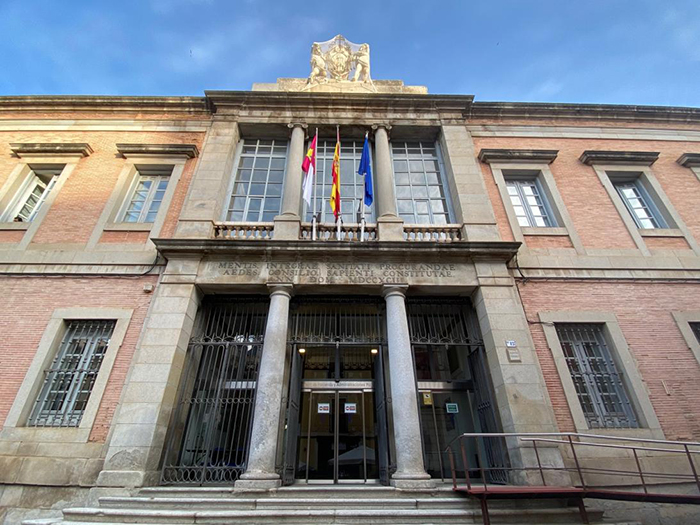 La ciudadanía de Castilla-La Mancha podrá efectuar el pago de tasas e impuestos mediante transferencia bancaria