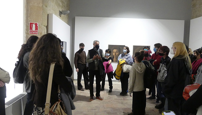 El Museo de Fotografía de Huete, dependiente de la FAP, acoge los rostros y miradas de Luis González, gracias a la Fundación Telefónica
