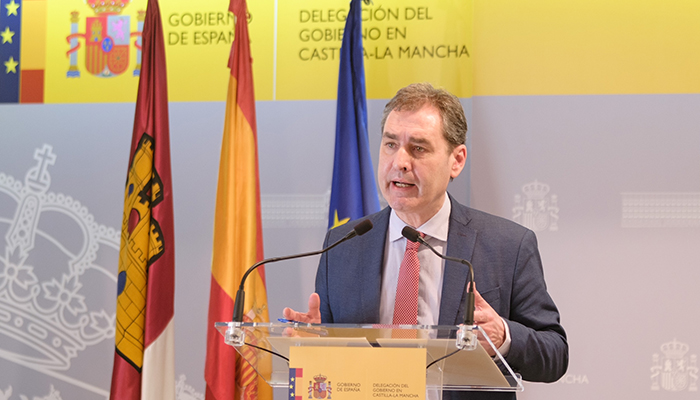 Más de 1,2 millones de conductores se podrán beneficiar, desde este viernes, de la reducción del precio de los carburantes en Castilla-La Mancha