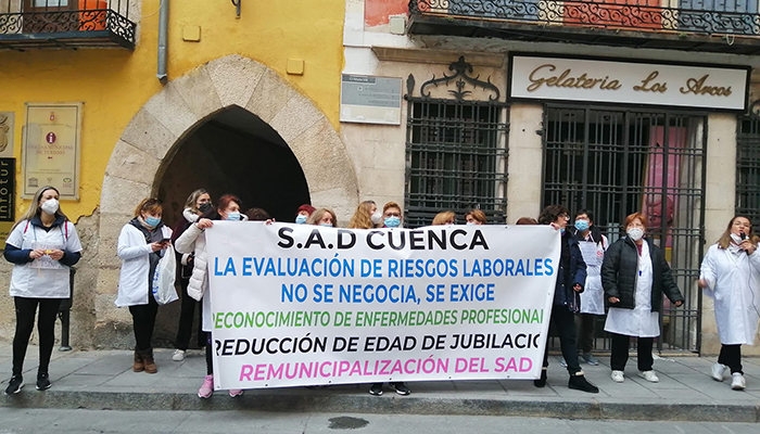 Las trabajadoras del Servicio de Ayuda a Domicilio del Ayuntamiento de Cuenca irán a la huelga si no hay respuesta a sus demandas