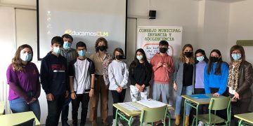 Los niños y niñas del Consejo Municipal de la Infancia y la Adolescencia de Cuenca presentan un vídeo contra el acoso escolar