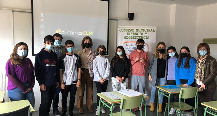 Los niños y niñas del Consejo Municipal de la Infancia y la Adolescencia de Cuenca presentan un vídeo contra el acoso escolar Los niños y niñas del Consejo Municipal de la Infancia y la Adolescencia de Cuenca presentan un vídeo contra el acoso escolar