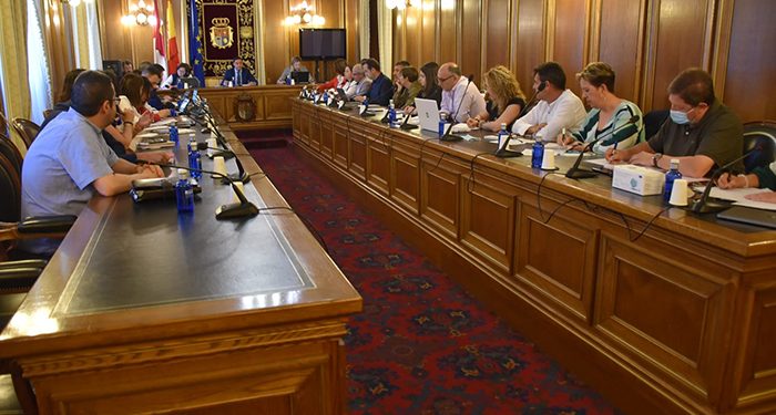 La Diputación de Cuenca habilita los fondos para participar en el Plan de Empleo 2022-2023 que supondrá una inversión de 7 millones La Diputación de Cuenca habilita los fondos para participar en el Plan de Empleo 2022-2023 que supondrá una inversión de 7 millones