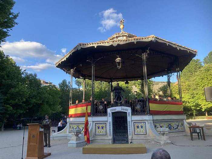La música militar hizo vibrar el templete del Parque de San Julián