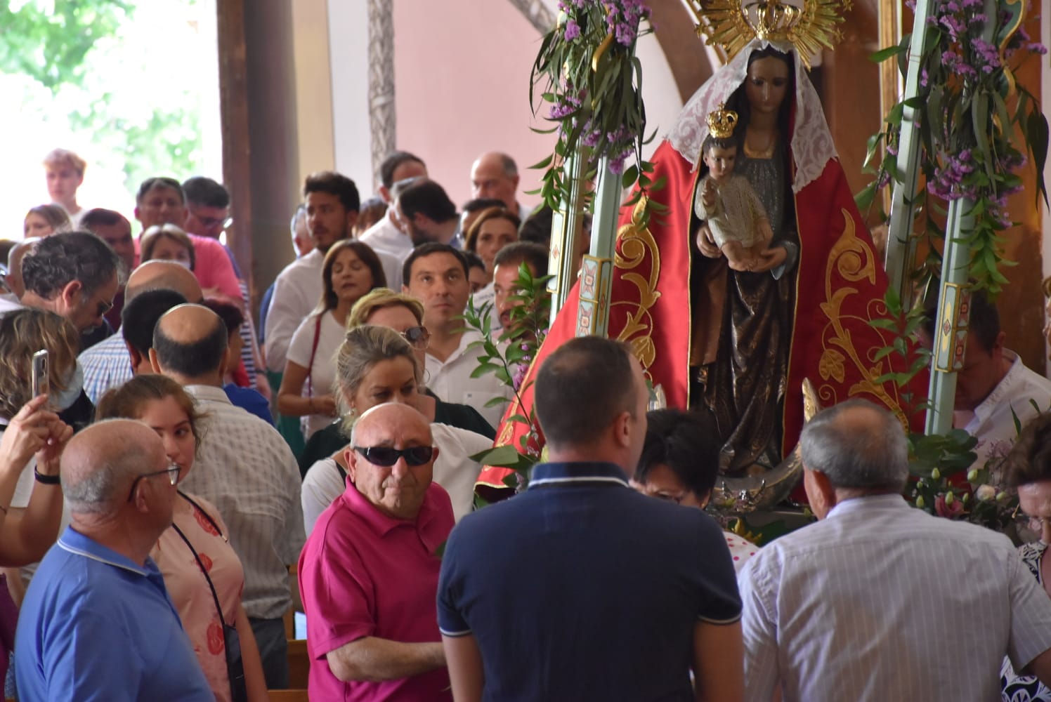 Martínez Chana muestra su satisfacción porque tradiciones como la romería de Consolación de Iniesta se retomen tras la pandemia