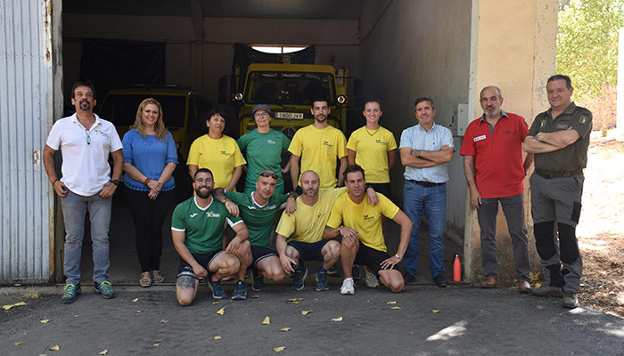 El Gobierno regional reconoce el trabajo de los profesionales del servicio de prevención y extinción de incendios en la provincia de Cuenca