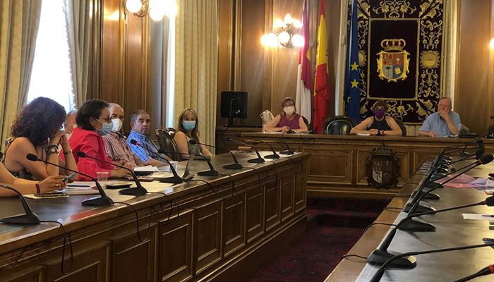 La Diputación de Cuenca ayudará con 87.350 euros a 115 asociaciones de mayores para adquirir equipamiento y hacer actividades