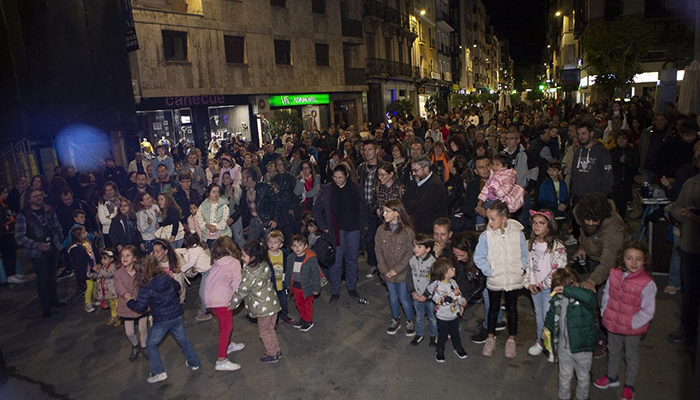Carretería es testigo de un auténtico “Viernes de Festival” de Otoño en Cuenca