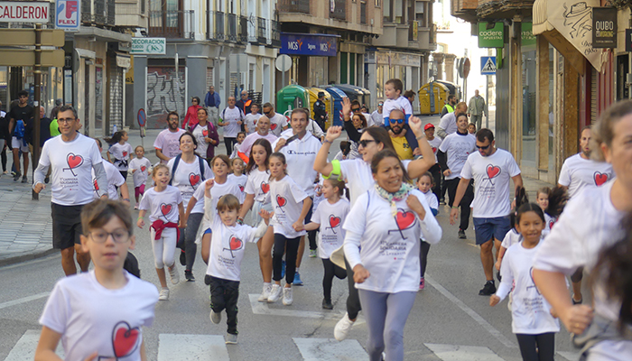 Cerca de 800 personas participan en la 11ª Carrera Solidaria por la Infancia organizada por Cruz Roja en Cuenca