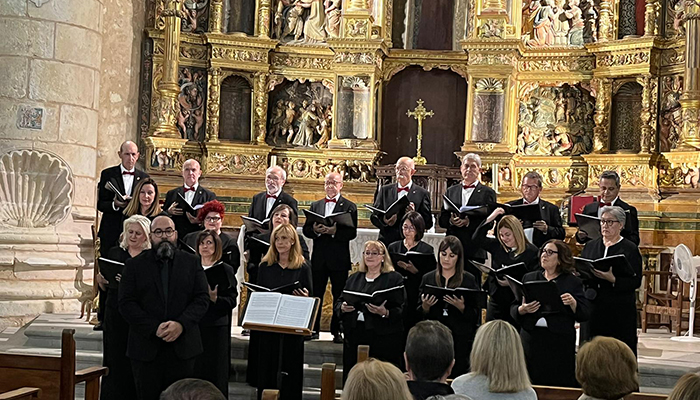 El Coro del Conservatorio de Cuenca participa en el Día de la Biblioteca con una actuación en el Centro Cultural Aguirre