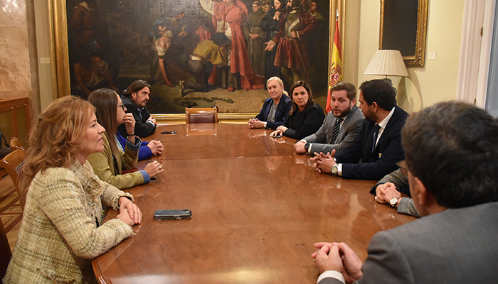 El Gobierno regional destinará 700.000 euros al descuento del 50 por ciento en los abonos del Convenio de Transportes con Madrid, del que se benefician 35.000 castellanomanchegos