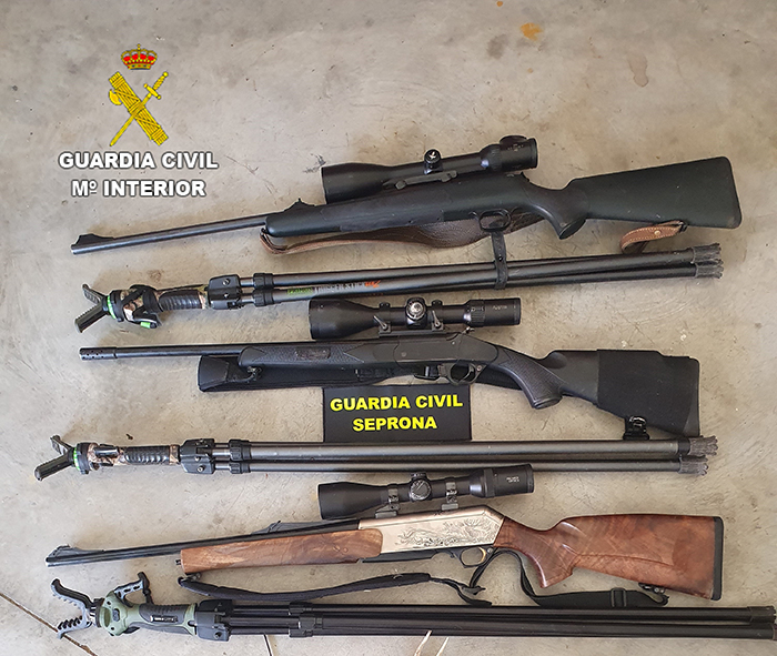 La Guardia Civil investiga a tres personas por cazar furtivamente un corzo en Valdecabras