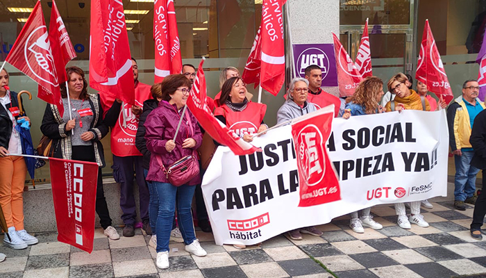 Las trabajadoras del sector de Limpieza de la provincia de Cuenca piden ante la patronal “justicia social” para el sector