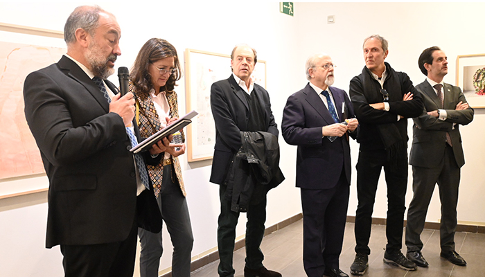 La UCLM recuerda al cantautor y profesor Patxi Andión con una exposición en la sala ACUA de Cuenca