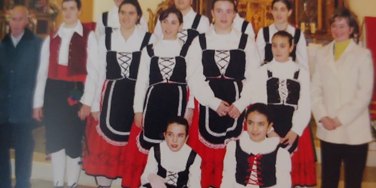 Danzas, tortillas, zahora y caldereta de San Sebastián