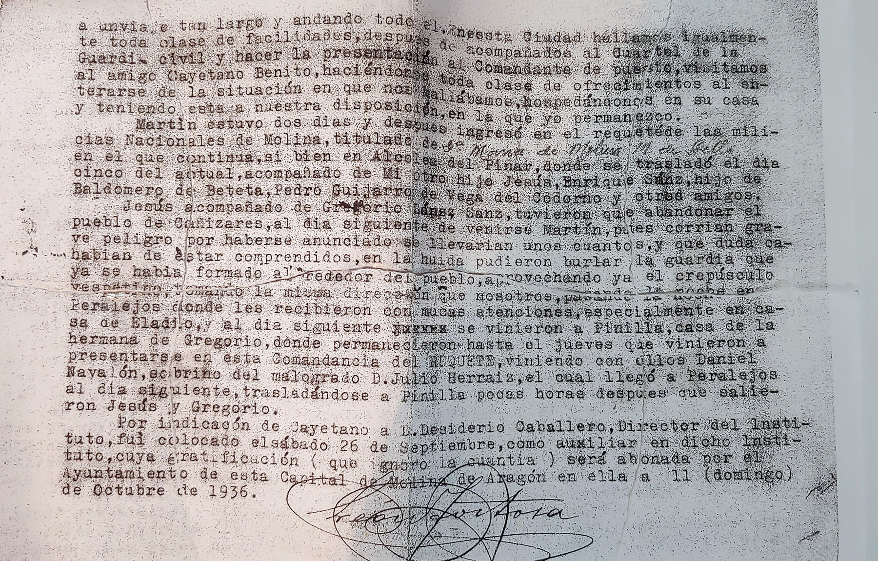 escrito con la firma | Liberal de Castilla